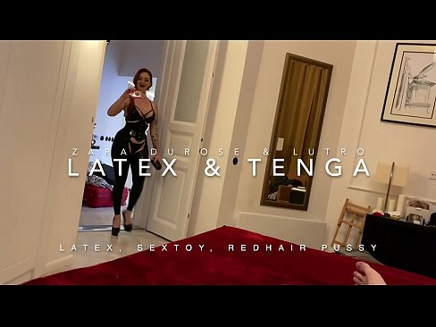 ❤️ Nwa nkịrịkọ na-acha uhie uhie yi uwe latex nke nnochi anya Ihe gba ọtọ ❌️❤